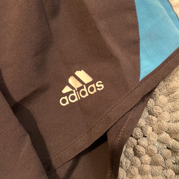 ADIDAS ATHLETIC SHORT SIZE MEDIUM WOMEN - Picture 2 of 6